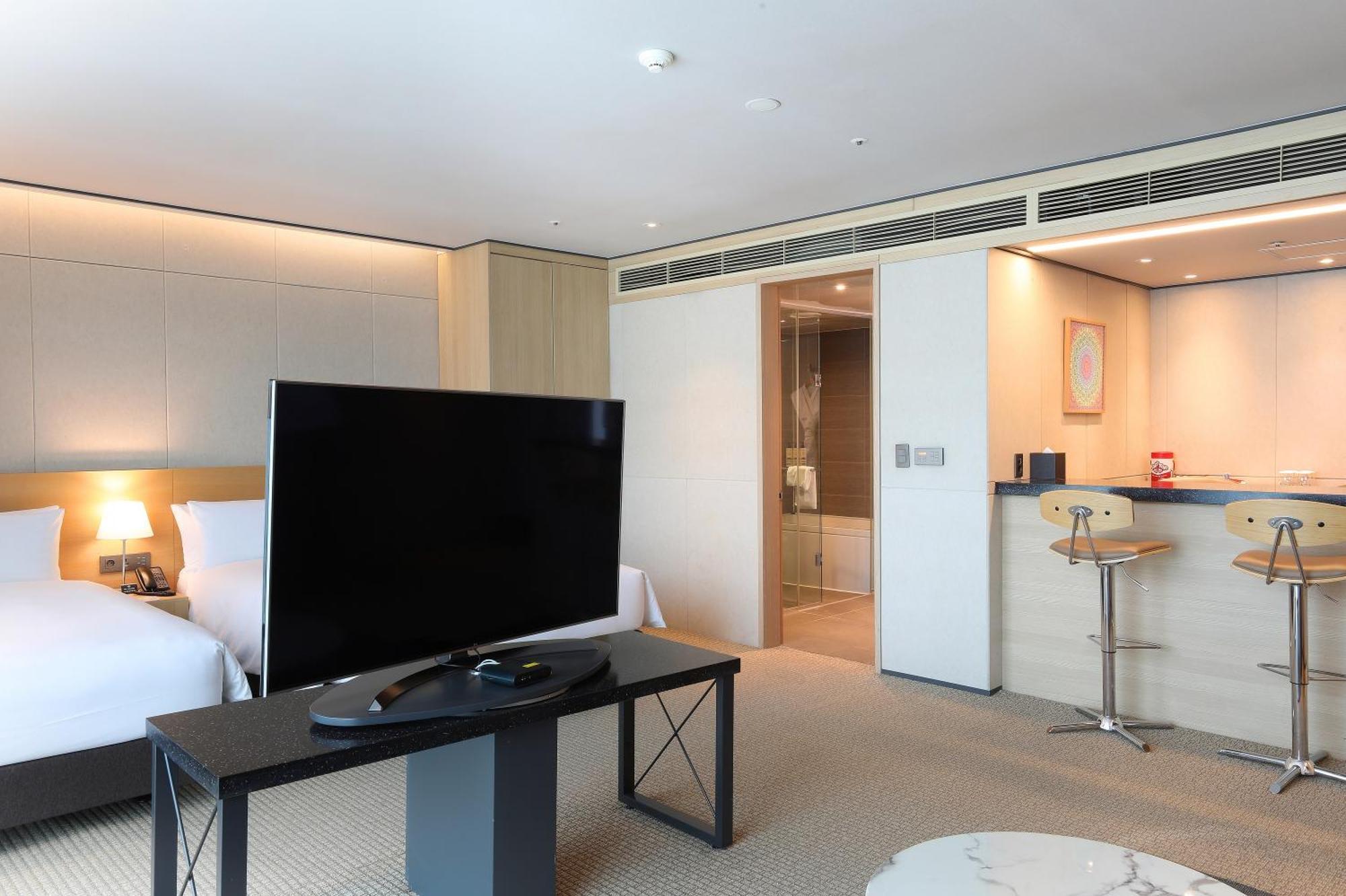 Orakai Cheonggyesan Hotel Szöul Kültér fotó